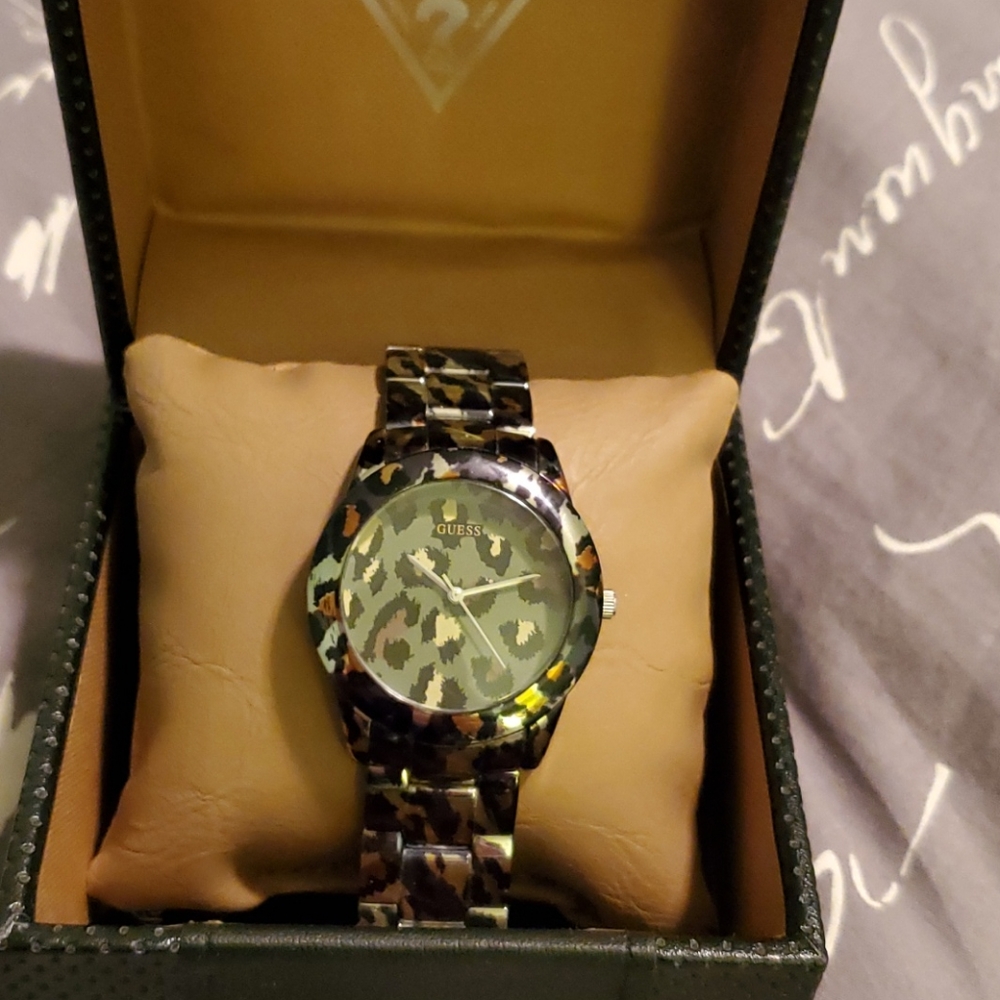 Guess watch